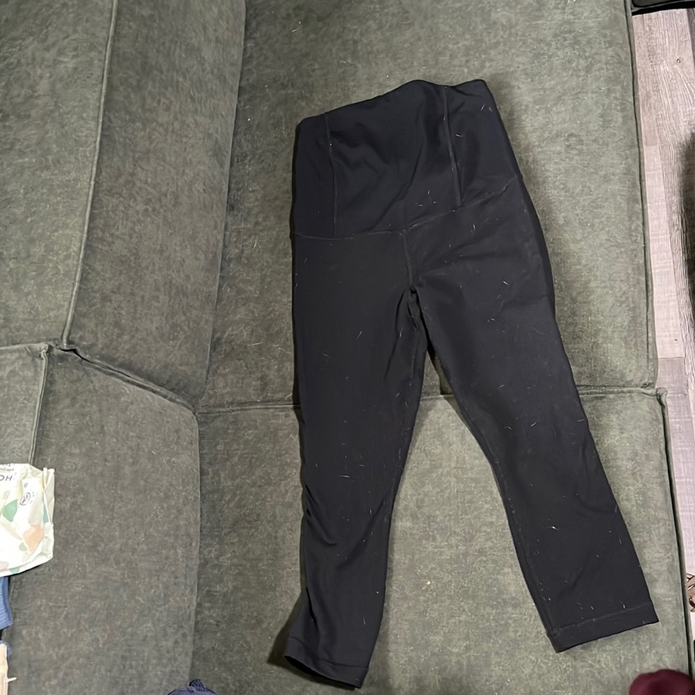 Ingrid & Isabel Crop Maternity Legging